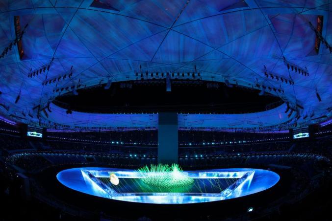 2022北京冬奥会开幕式亮点多，网友被中国式浪漫感动