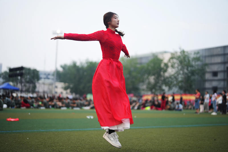 北京交通大学3600余名大一新生开启两周军训生活