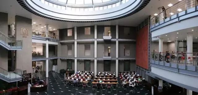 考研择校必看!盘点这些大学图书馆的高颜值独特之处