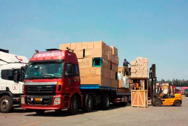 春节将至,物流企业快递停运成假消息,多家公司不打烊