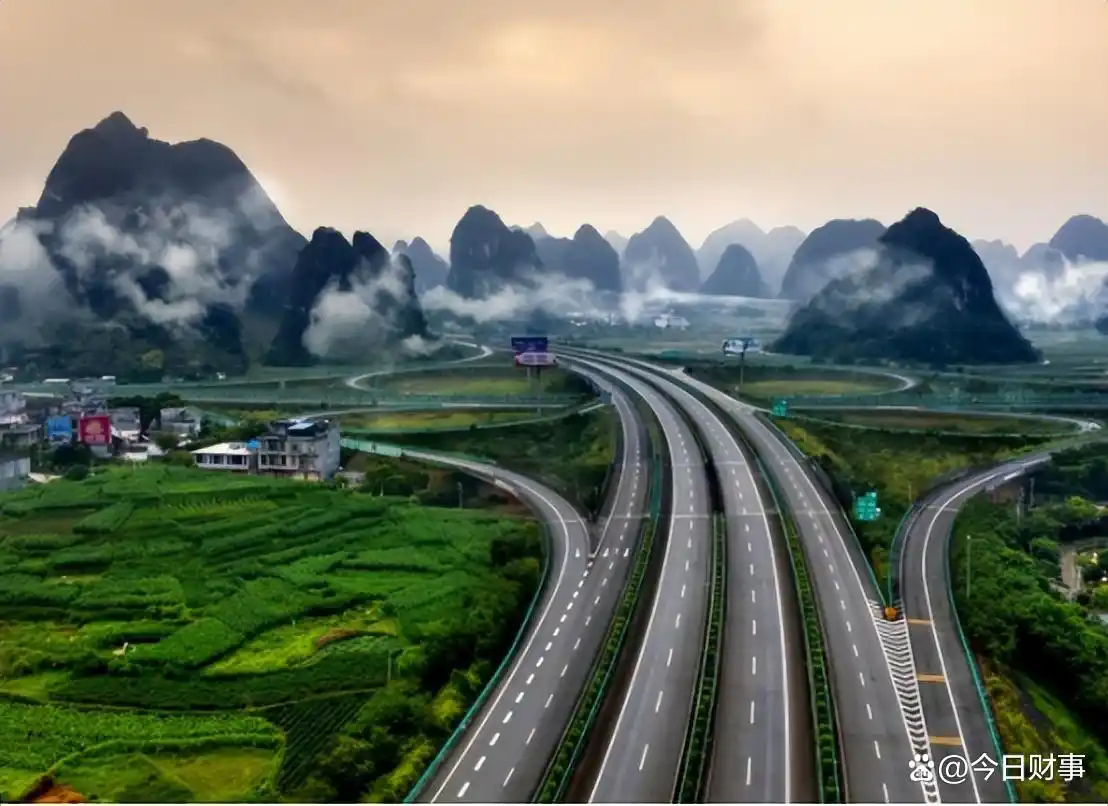 京港澳高速桥梁大拆除 5400人同时施工为哪般